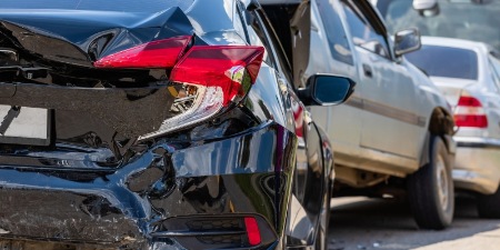 Haftung nach Autounfall: Die 5 häufigsten Fälle