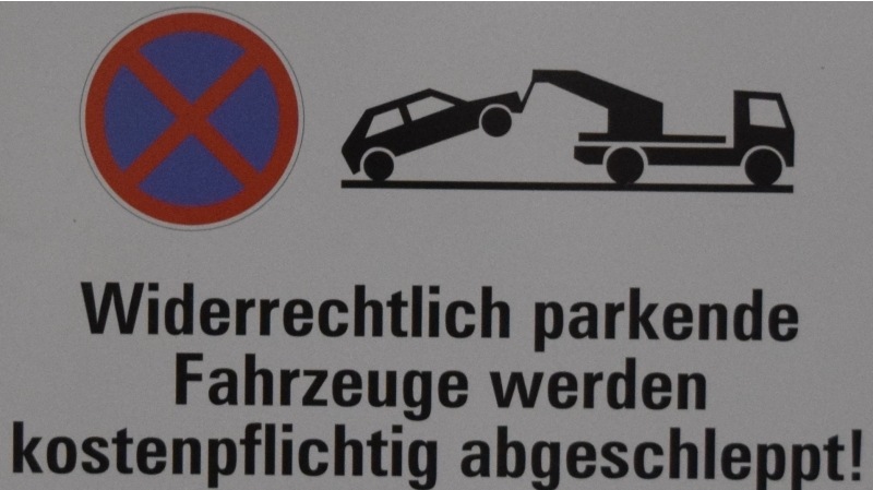 Falschparker stellt Behindertenparkplatz zu – und reagiert rührend