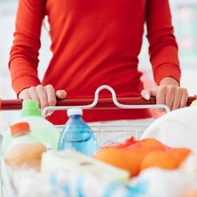 Zusammenstoß im Supermarkt: Wann gibt es Schadensersatz und Schmerzensgeld?