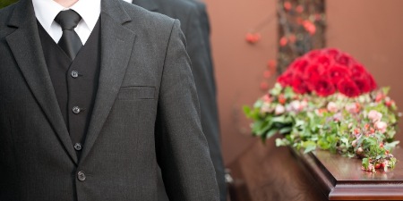 Wann zahlt das Sozialamt die Beerdigung?