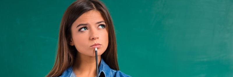 Endlich 18: Was sich für junge Volljährige ändert