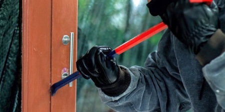Wann zahlt die Versicherung bei Haus- und Wohnungseinbruch?