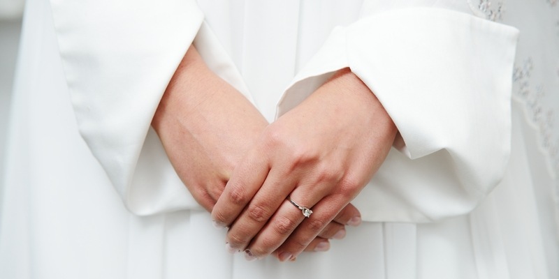 الزفاف الشرعي: ما الذي يسري على الصداق بعد الطلاق؟